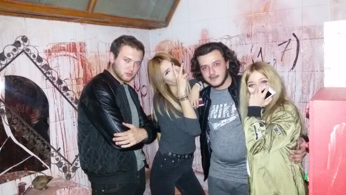 Katil Ressamın evinden kaçmayı başardılar. Tebrikler. #korku #katilressam #evdenkaçışoyunu #korkuevi #Ankara