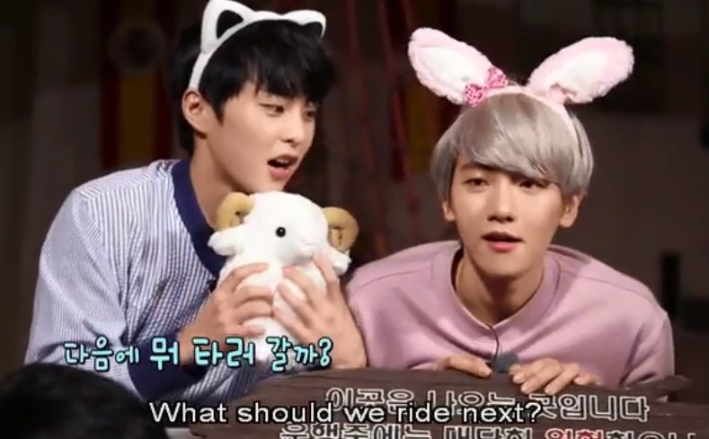 keichannie's tweet photo. HAHA BAEKHYUUUN love na kitaaaaaaaa #EXOSecondBox https://t.co/BWQmXs8LZ1