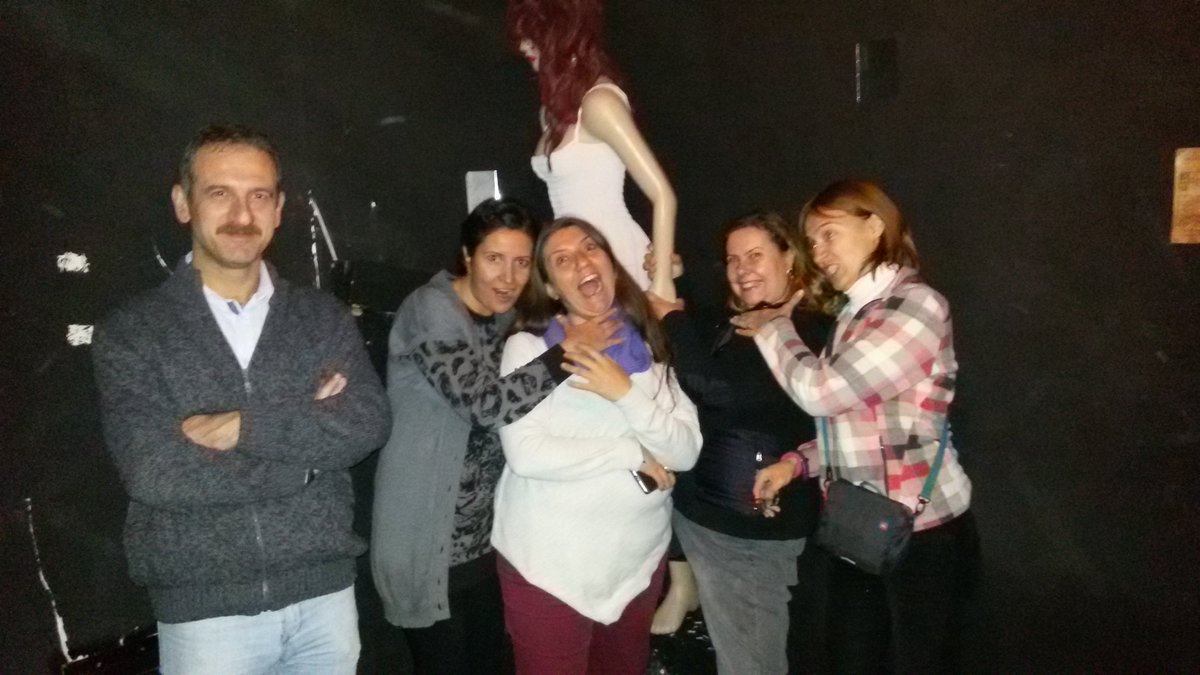 Katil Ressamın evinden kaçmayı başardılar. Tebrikler. #korku #katilressam #evdenkaçışoyunu #korkuevi #Ankara