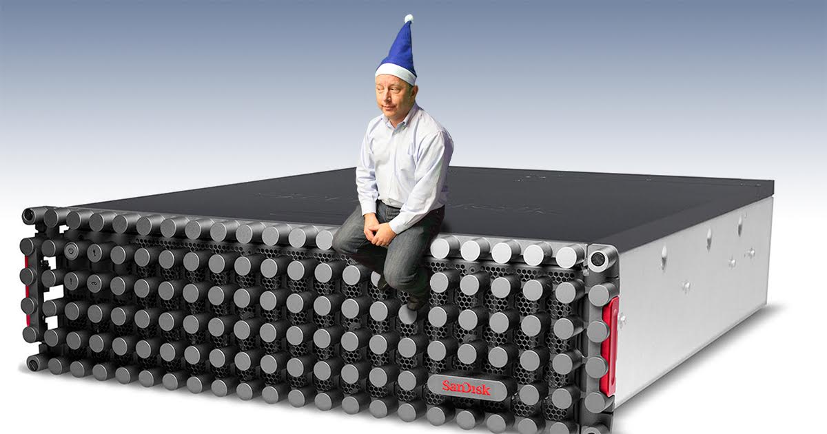 Tegile_EU's tweet photo. Happy Holidays @WesternDigiDC! From Team @Tegile & our CES, Chief Elf on Shelf @robcommins. #ElfOnExpansionShelf #InfiniFlash #storage https://t.co/NnrwggCF0m