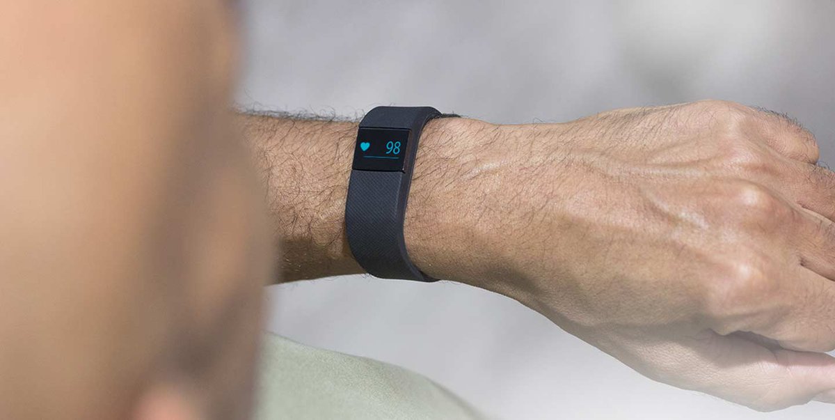 BewellConnect's tweet photo. https://t.co/gOLghZH5Z3 BW-#MyCoachPulse élu meilleur bracelet connecté par @InfosMobiles le premier mensuel B2B de la mobilité connectée https://t.co/VNJM4DVXZV