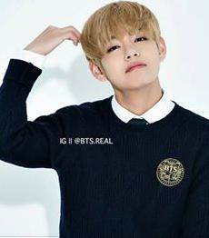 putri_kh03's tweet photo. Happy Birthday Kim taehyung @bts_bighit #HappyTaehyungDay https://t.co/wXjoxRkykZ