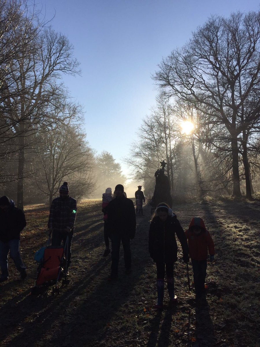 Paula_b15's tweet photo. Lush morning walk with friends at westonbirt #greatfriends #GoodTimes2016 https://t.co/dqnGpyjKuq