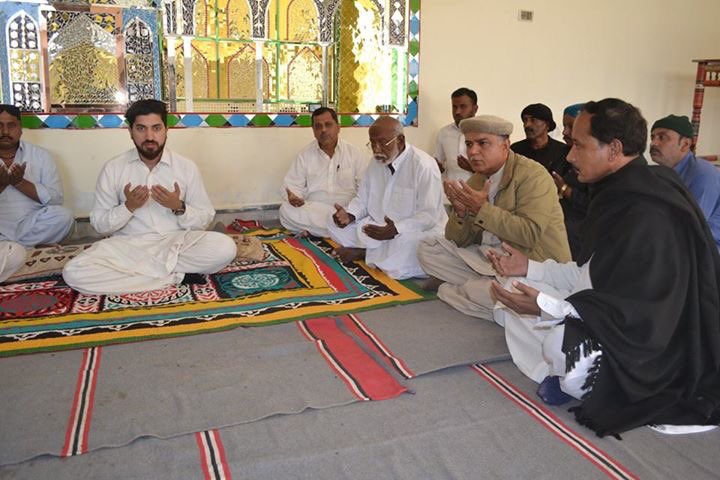 PppJiyala's tweet photo. @ChairmanMatiari @MakhdoomFZaman condoled wth ManzoorSamoo on demise of his mother in Hala
#MakhdoomOfHala #YoungestChairman #WthPpl https://t.co/bknhInRFlu