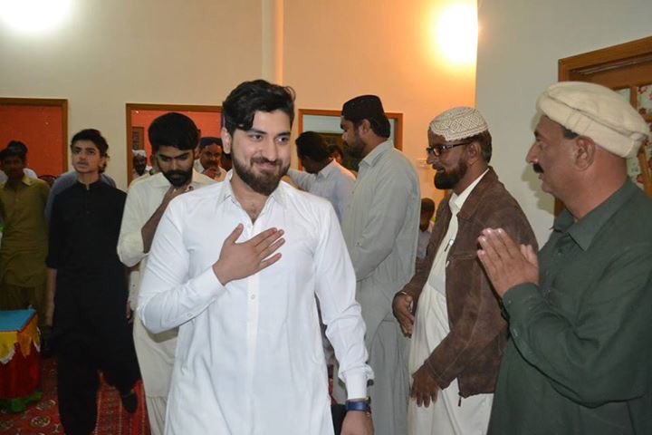 PppJiyala's tweet photo. @ChairmanMatiari @MakhdoomFZaman attended weddingCeremony of JavedLakho in Hala
#MakhdoomOfHala #YoungestChairman #WthPpl #PPP https://t.co/L6gsUBsRnt