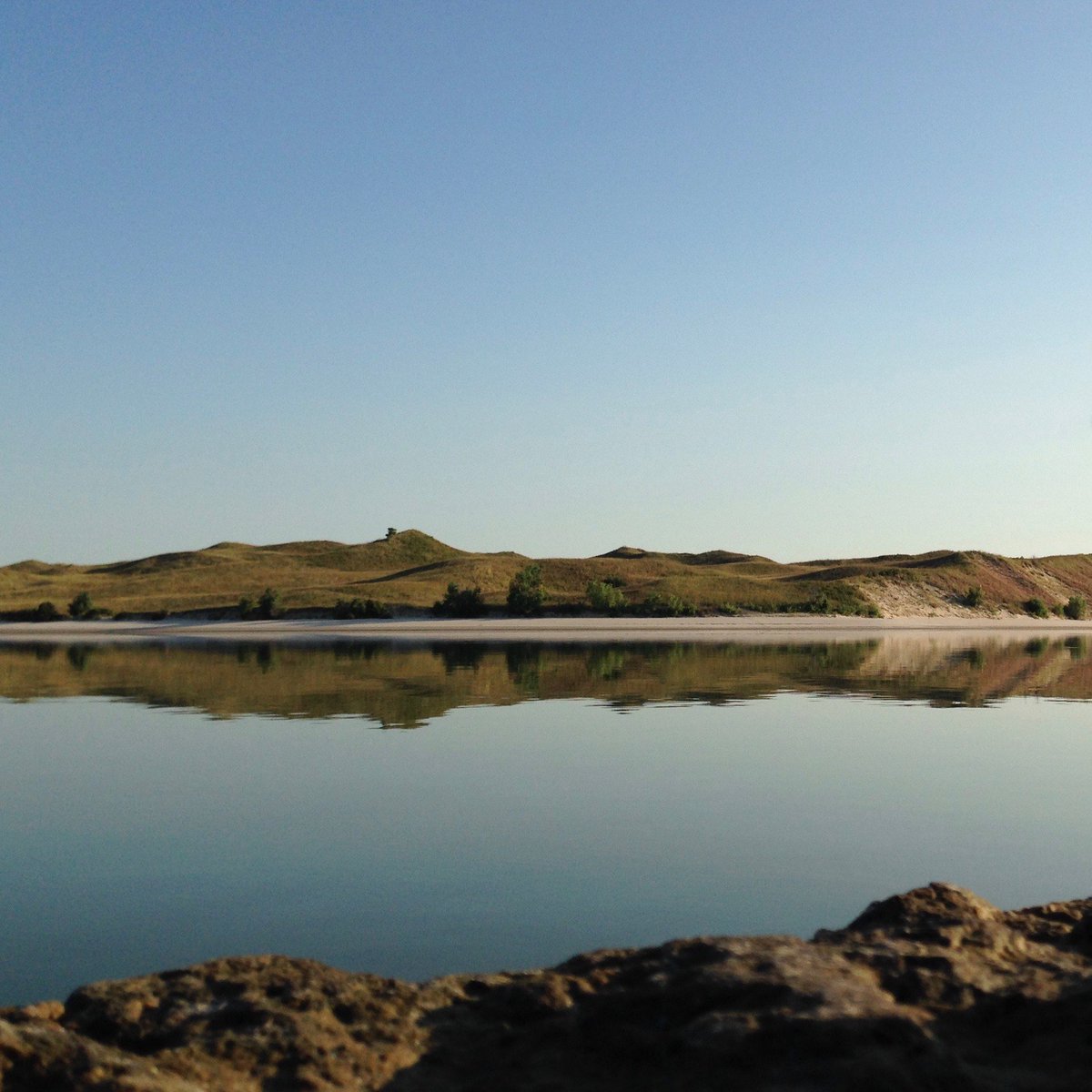 830Nebraska's tweet photo. #nebraska #landscape #mirror #830nebraska #bluesky #stories #adventure #water #nature #scenic #shoreline #community #thegoodlife #stillness https://t.co/ThSdV8X3HM