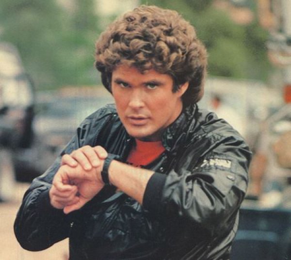 dbravo's tweet photo. Michael Knight, un valeroso héroe que mantiene protegida la ciudad todos los días pares. https://t.co/h0qb5WK5VZ