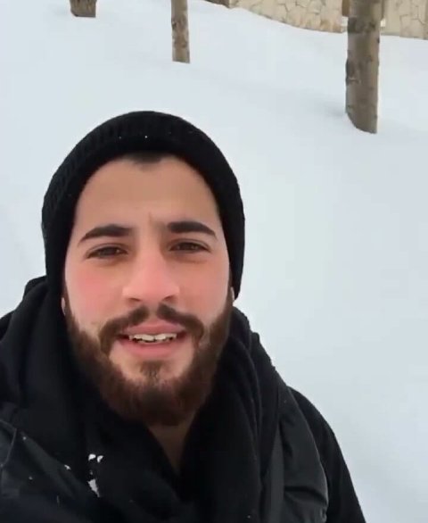 nojoumlarab's tweet photo. #نجوم_العرب
بالصور..#مروان_يوسف يستمتع بالثلوج ☁☁
@Marwan__Youssef https://t.co/xKFqXY638N