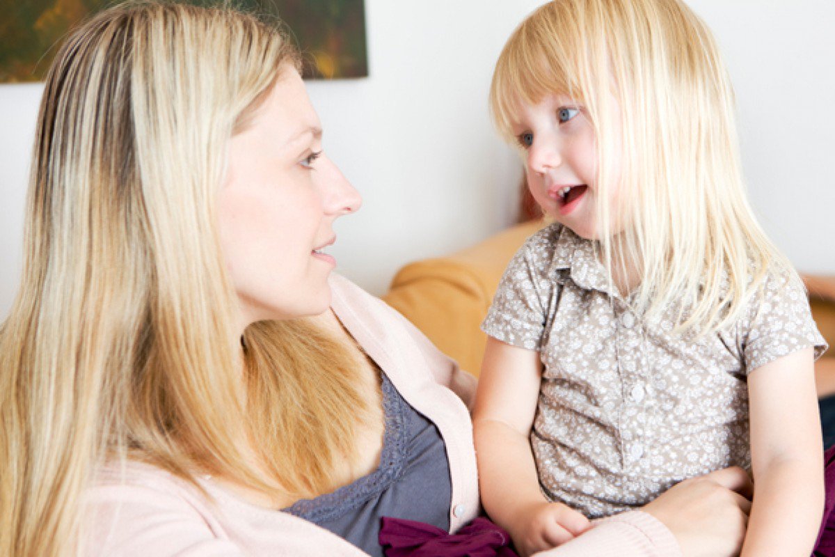 CommonESCGirl's tweet photo. - Mom, why is my cousin called Rose?
- Because her mom likes flowers.
- What about my name?
- Enough questions, Verka Serduchka. https://t.co/V6sPCsuUP5