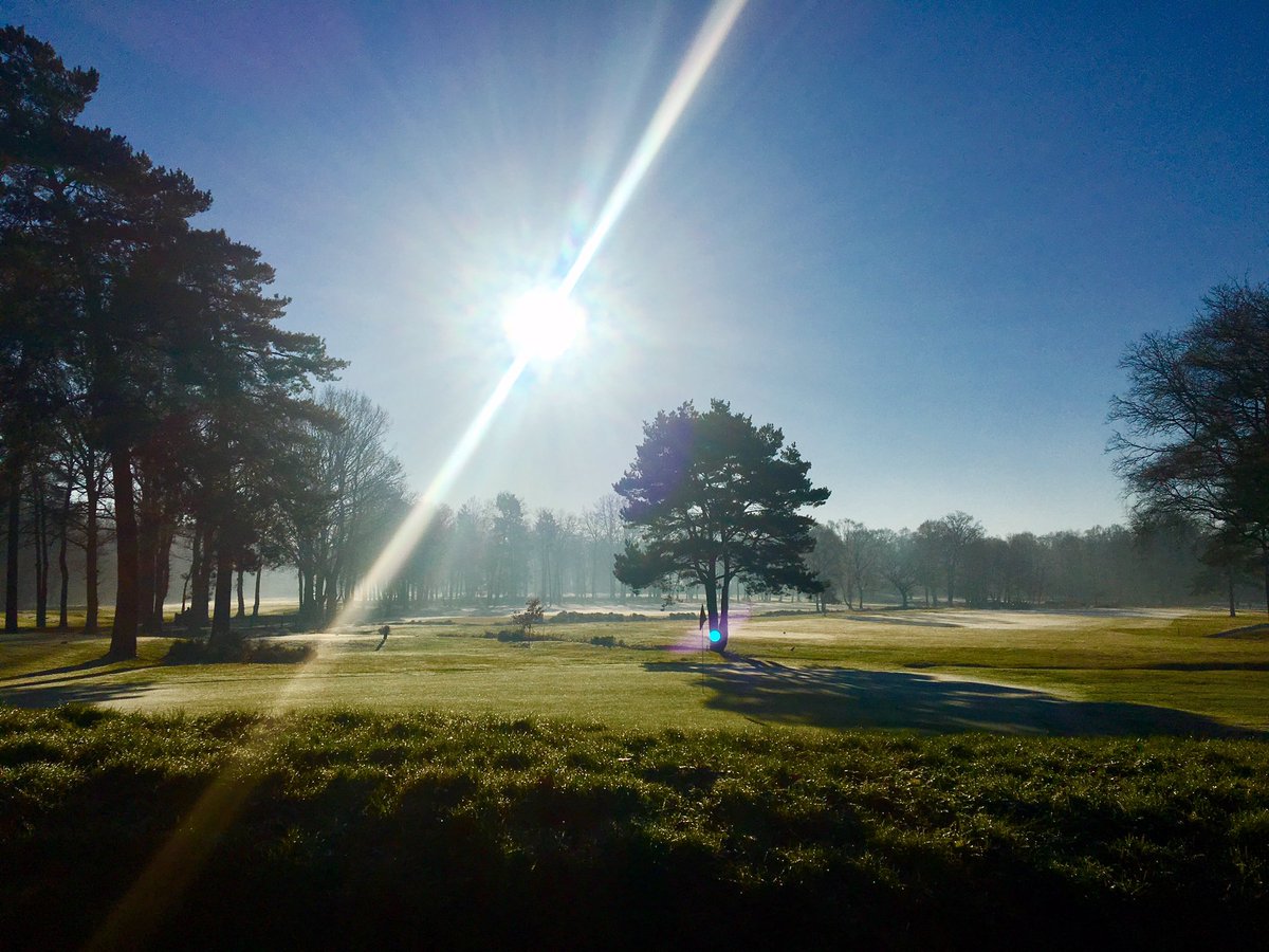 EDI__ADI's tweet photo. COPTHORNE GC
This morning to see my good friend and professional Mr. Russell Buxton @CopthorneGC https://t.co/smphEsTPEK