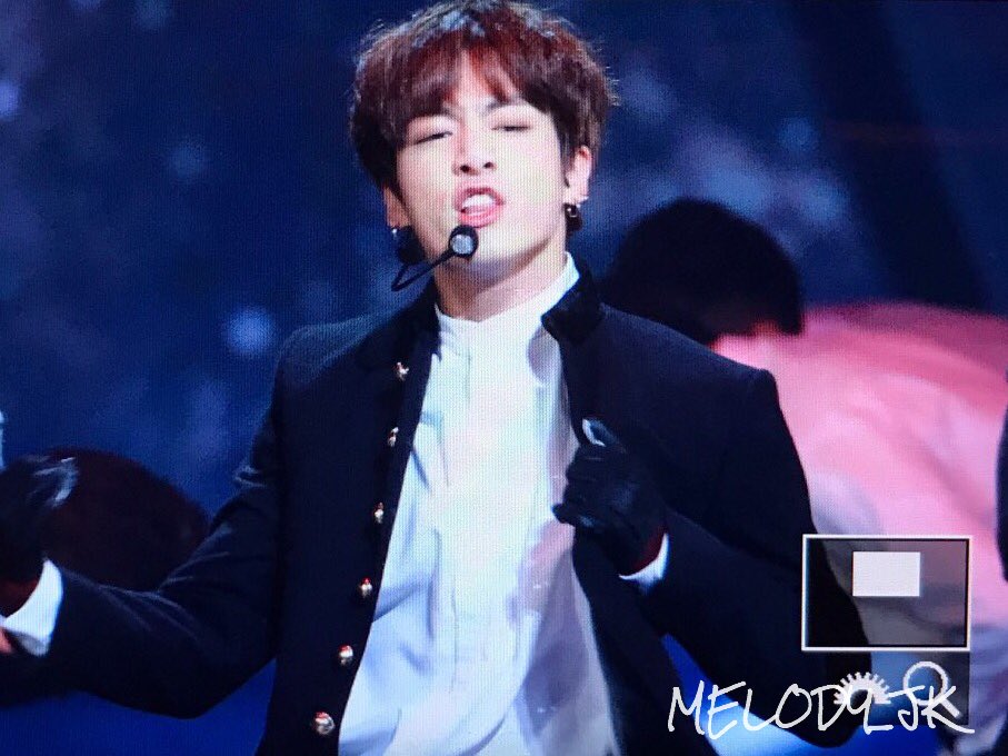 _MELODYJK's tweet photo. PREVIEW 16129 🗣KBS 가요대축제

🙈🙈💗💗💗

#방탄소년단 #防弾少年団 #전정국 #정국 #JUNGKOOK #BTS @BTS_twt https://t.co/tWSz0gcZHw