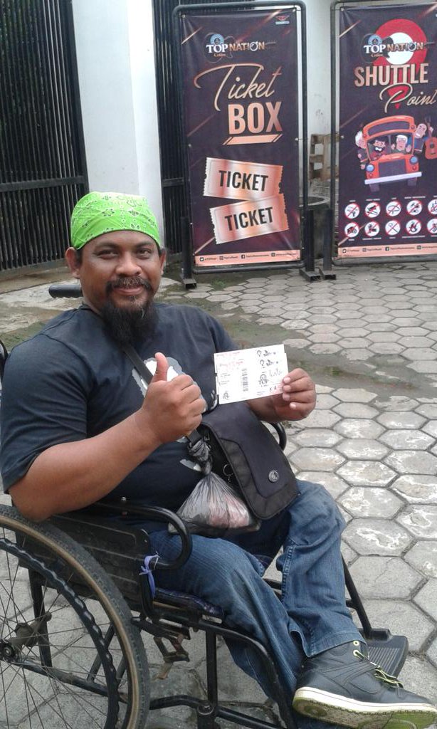 CakDjoen's tweet photo. @iwanfals tulung agung..heee,,mantapzz https://t.co/DRVNgCJazt
