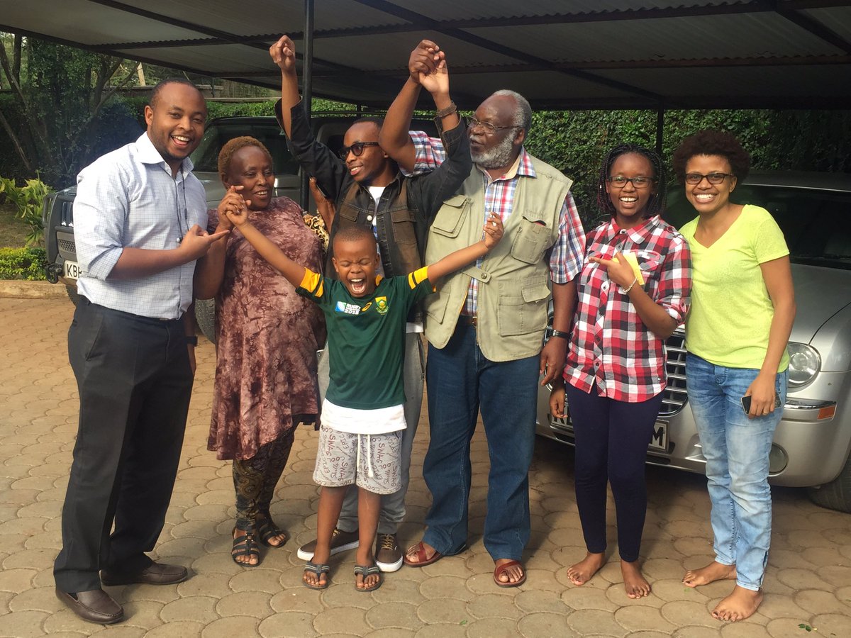 machageJnr's tweet photo. Congrats to my son John #Machage for scoring an A- #KCSE2016 #KCSEresults #Matiangi #kcse "Kijana hapendi Ujinga" #Kot #kenya https://t.co/BcPaPFQG0W