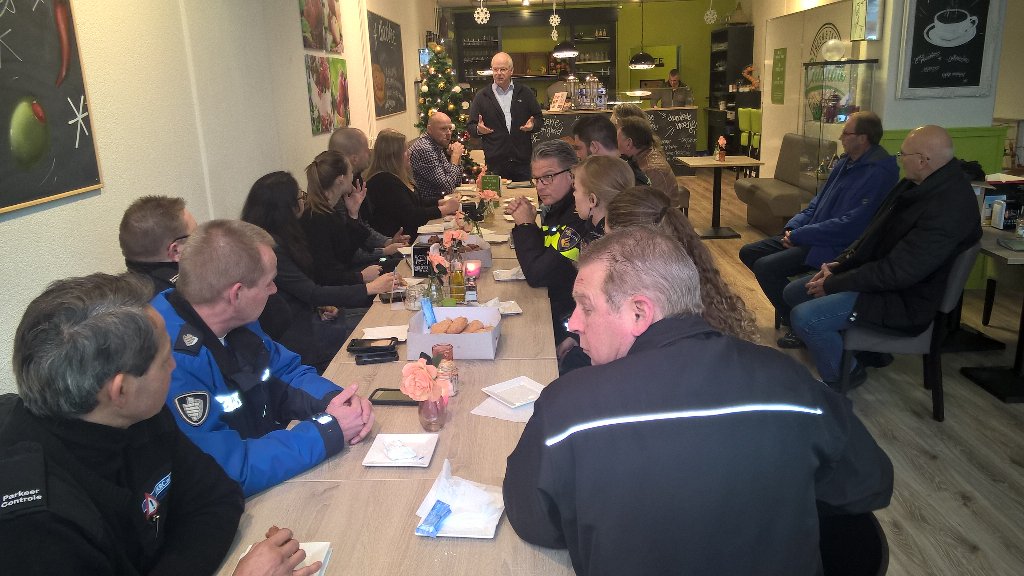 Startmoment bij Calidad voor professionals/vrijwilligers  voor/tijdens jaarwisseling Zeist met <a href="/MarcelFluitman/">Marcel Fluitman</a>