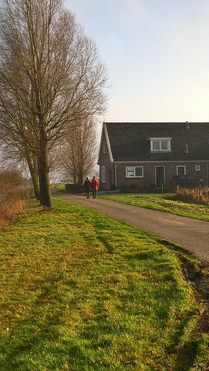 MFCBurdaard's tweet photo. De laatste der wandelmohikanen, iedereen is nu binnen! Wij hebben er erg van genoten, wij hopen jullie ook ;) https://t.co/FmKnsgEOzP