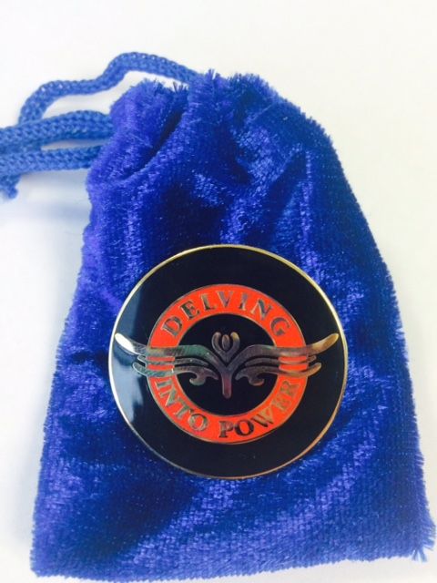 PinSource's tweet image. We offer a variety of packaging options for prime presentation and storage for your custom lapel pins. #Customlapelpin #lapelpin