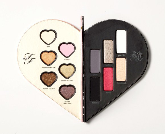 #JOYBEAUTY: Ada enam warna <a href="/thekatvond/">Kat Von D</a> dan enam rona <a href="/TooFaced/">Too Faced Cosmetics</a> yang tersedia di koleksi Better Together. Anda suka? bit.ly/JOYTooFacedKVD
