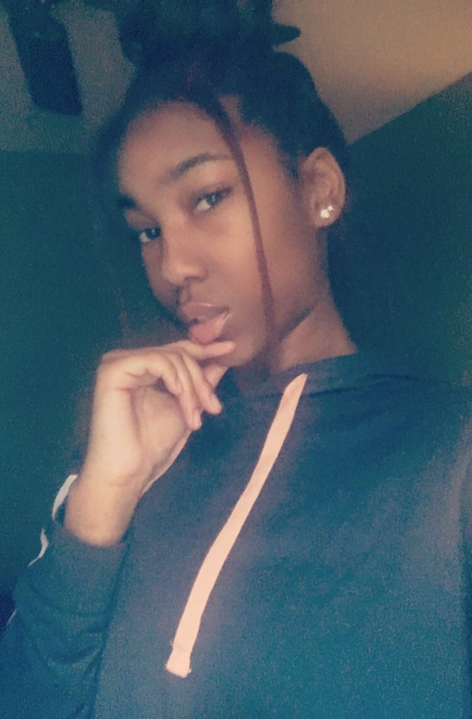 _weezywe's tweet photo. Got the baddest shorty round town 😍😍😍👅 https://t.co/UUIljZtT9L