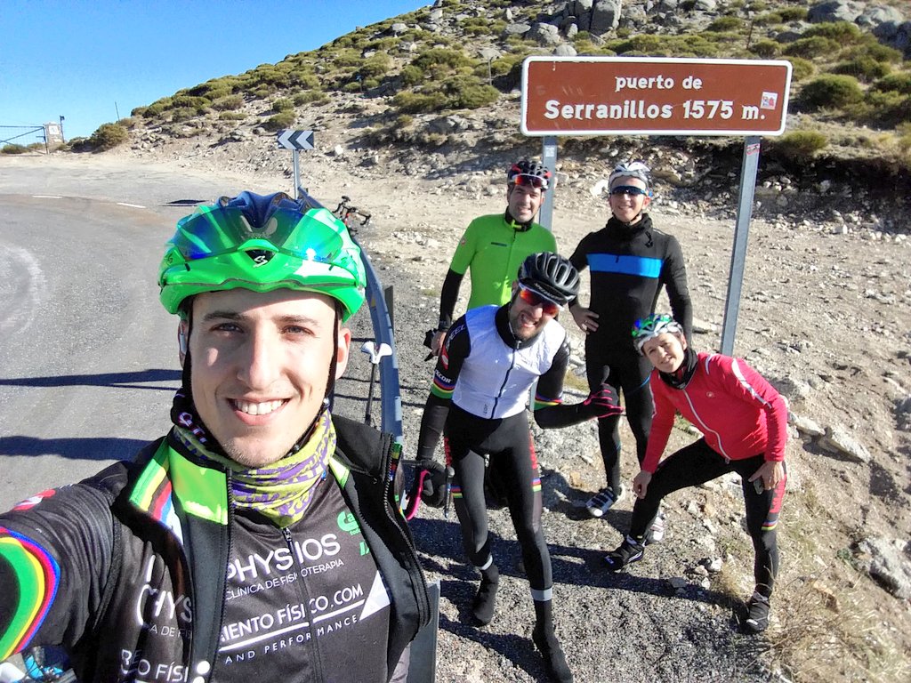 NoelRendiFisico's tweet photo. PBernardo,Serranillos, El Pico y Centenera con un sol de escándalo😍😍😍 #AndaluciadeAvila @ClinicaPhysios #RendimientoFisico @elarenaldeavila https://t.co/9A0aBcnkaU