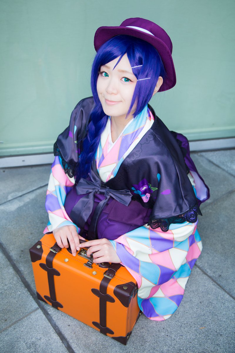 arke_cos_camera's tweet photo. 【コミケ1日目速報】ラブライブ 大正ロマンver.
真姫:おーし @oshi04 さん
にこ:パッシュー室井 @psmr1006 さん
希:える @tomox2N さん
大正ロマンいい!!お三方ともきらきらしていて素敵でした(´▽`*)
#C91 #C91コスプレ #pp_orb https://t.co/0xmPxd9Uka