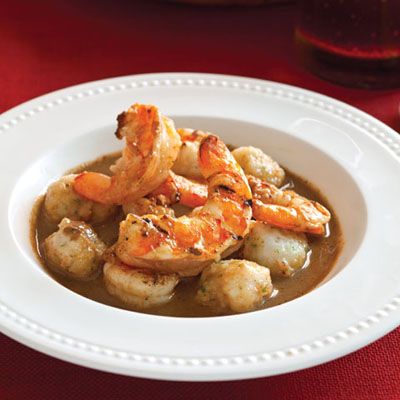 CookinLouisiana's tweet photo. Served with Lobster Dumplings for a twist on a classic. https://t.co/ciS17tF71u https://t.co/tWjhINRKsx