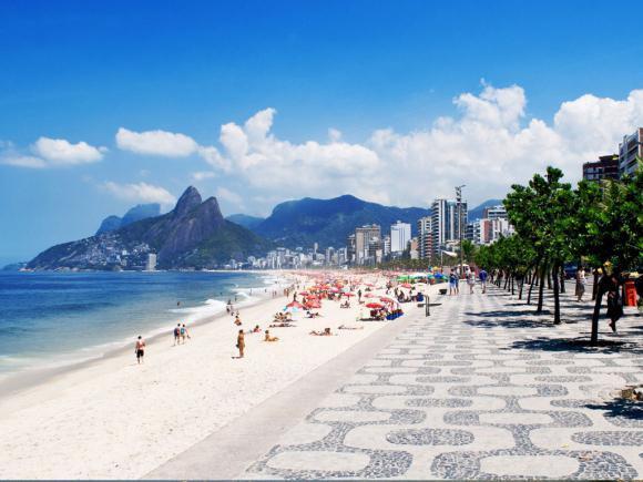 Efectivo o tarjetas: ¿qué conviene a la hora de irse de vacaciones al extranjero? ebx.sh/2iImIdE