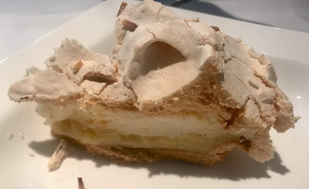 DucMantua's tweet photo. Deliciós dinar al restaurant #CalCofa, fan molt bé allò que porten tants anys fent. I amb una sala extremadament eficient i amabilíssima! https://t.co/fXZCEg4i3K
