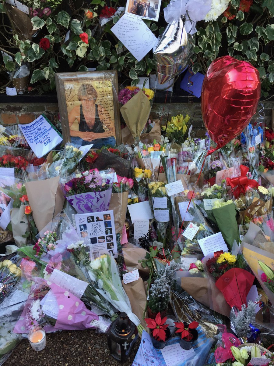 leepg's tweet photo. Just been up to George Michael's house in Highgate to leave behind my own tribute. Nice to make some use of those record covers I collected… https://t.co/AYkh5bpcZl