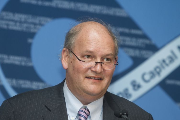 IHSMarkitMandT's tweet photo. Executive Insight: Robert #Bugbee sees super-cycle stars align https://t.co/N0lnWxwOlP #maritime #shipping @GMJournalist https://t.co/pp1v5gj2Sj
