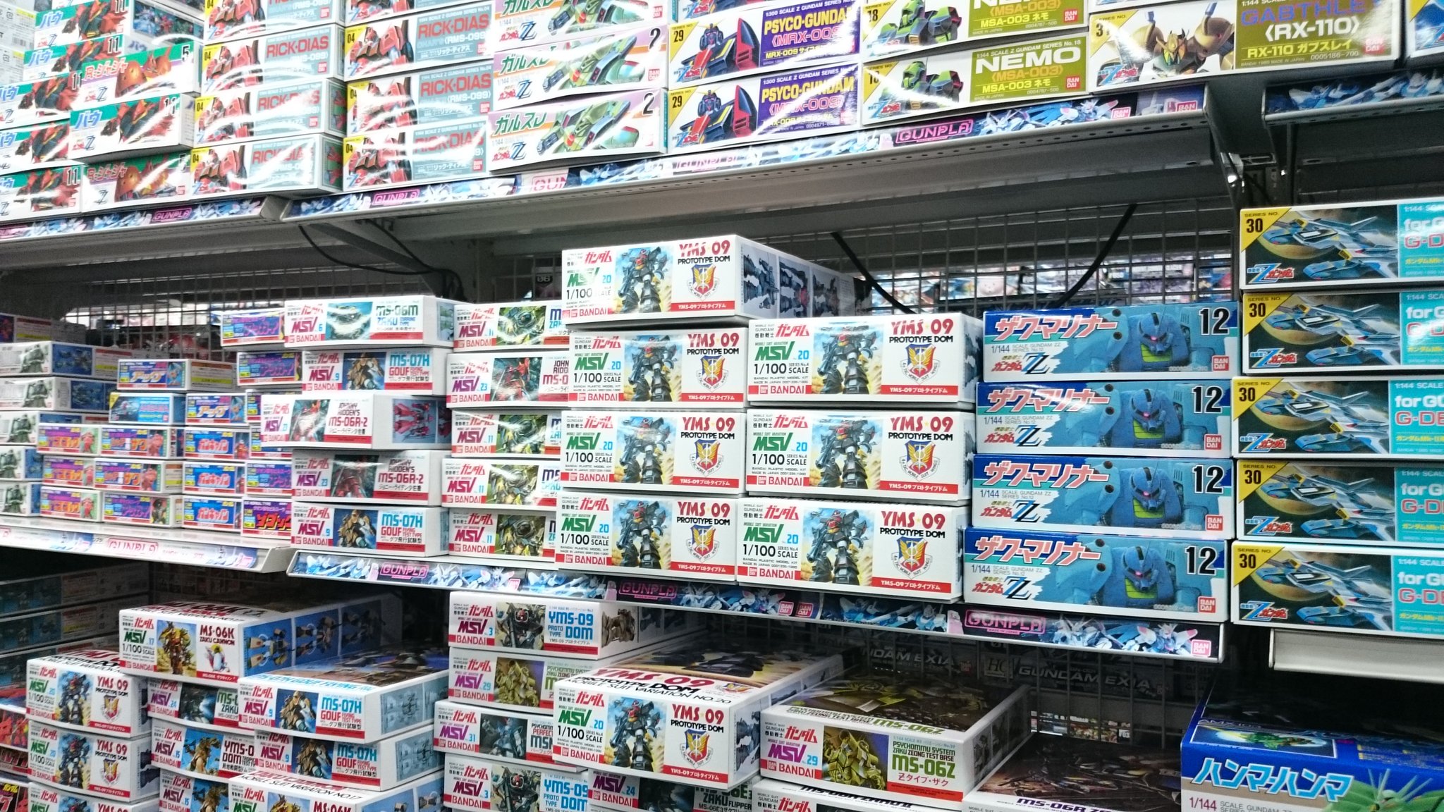 悲報 ヨドバシカメラのガンプラ売り場がコロナの影響でスゴイ事に えのげ