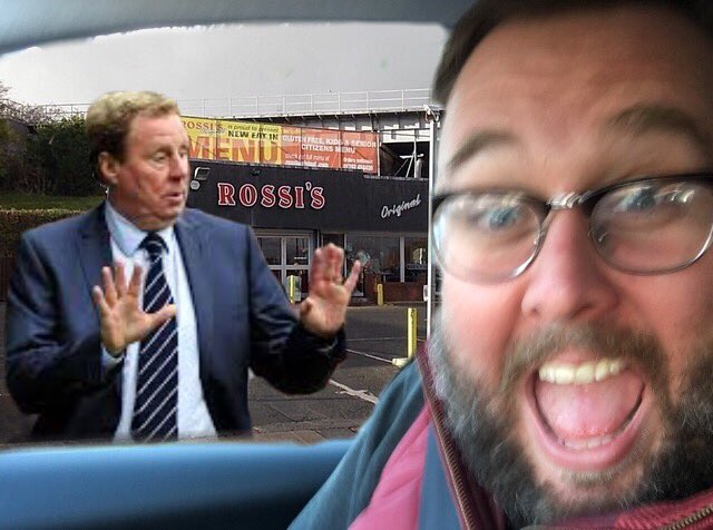 jeff_parrot's tweet image. Spotted Harry down Rossi's earlier! #NextManager #Swans