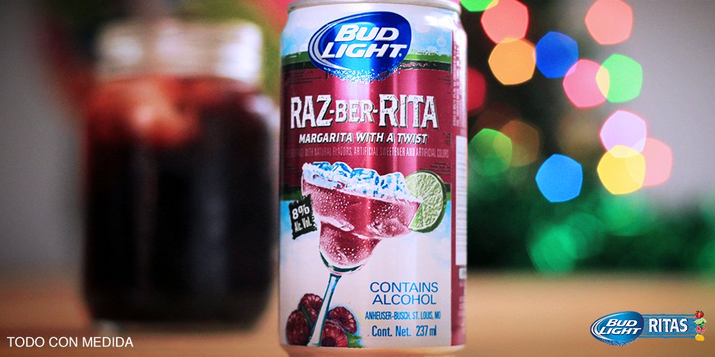 Qué lata con Razberrita que siempre está robando cámara.