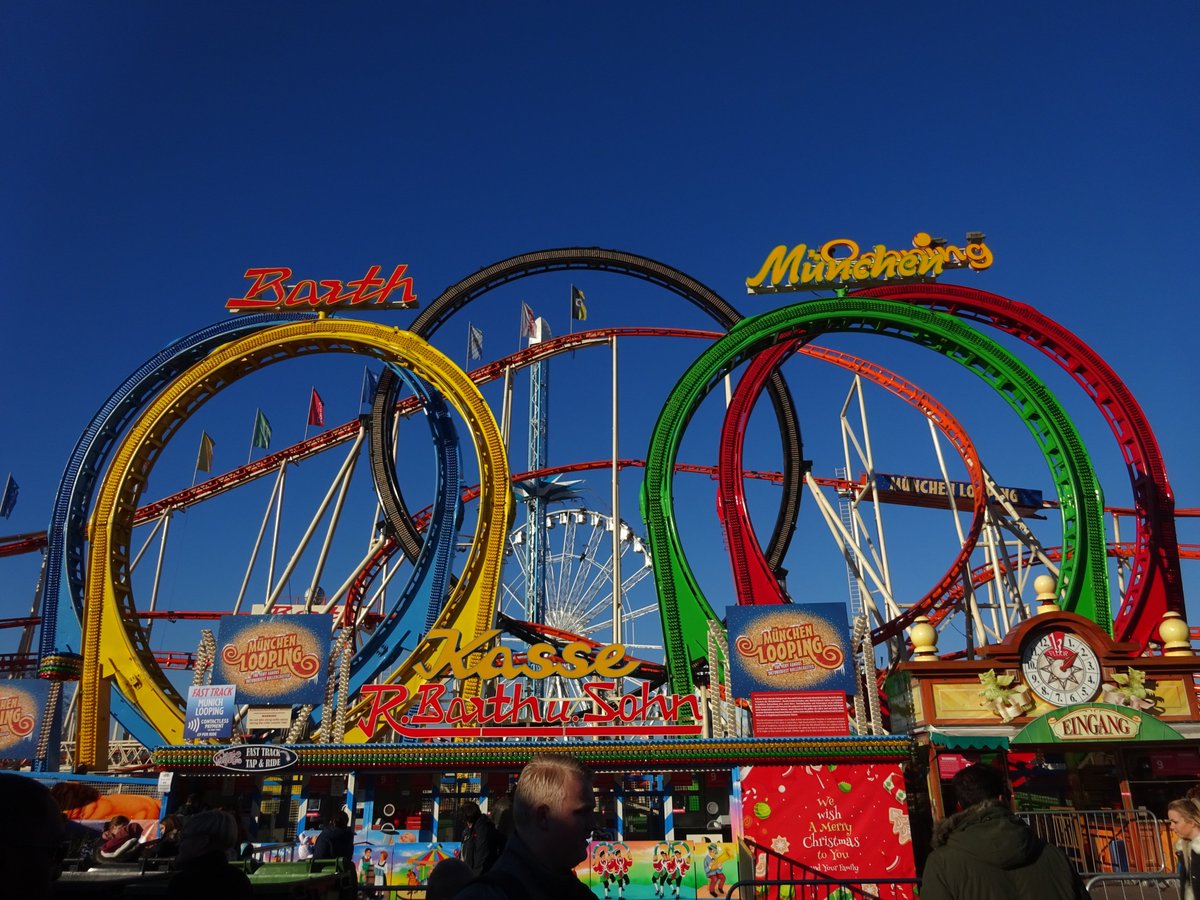 tomfield_'s tweet photo. MORE OLYMPIA LOOPING. #olympialooping #munichlooping #hpww #rollercoaster #funfair https://t.co/9EHfEtlR3D https://t.co/zqNWhVnsOT