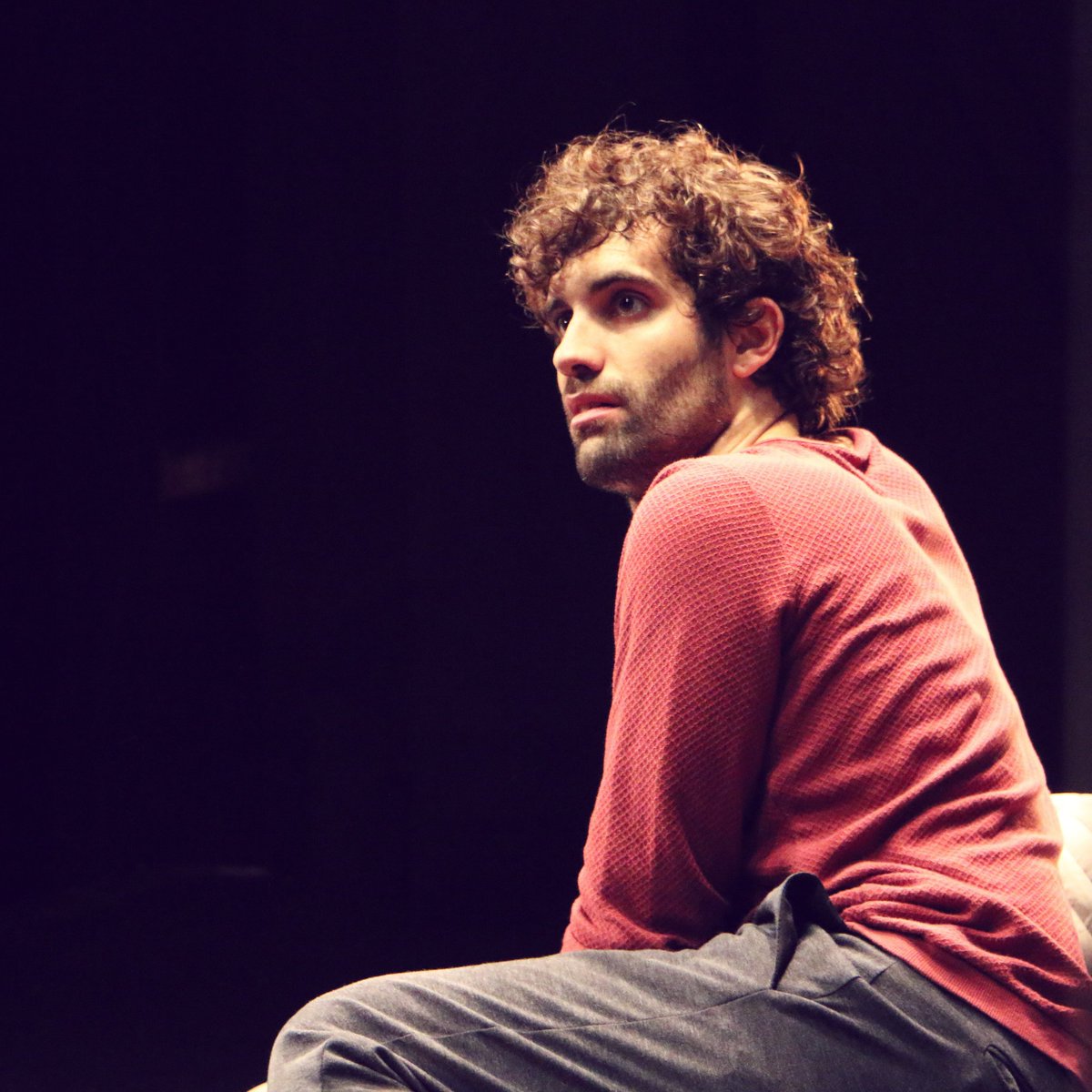 TodoesMentira__'s tweet photo. ¡Últimas funciones del año! ¡Ven al Teatro Fígaro a disfrutar de #TodoesMentira! 💙 https://t.co/vJZDw1yrhr