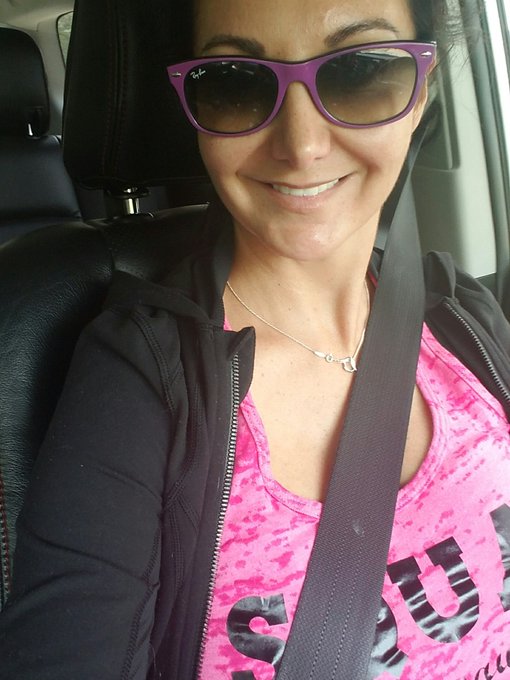 I hate going to the gym this late... but got to get that workout in! https://t.co/hL2bAwGFZB<a href="/tag/motivationmonday"class="tags"><span>#motivationmonday</span></a>