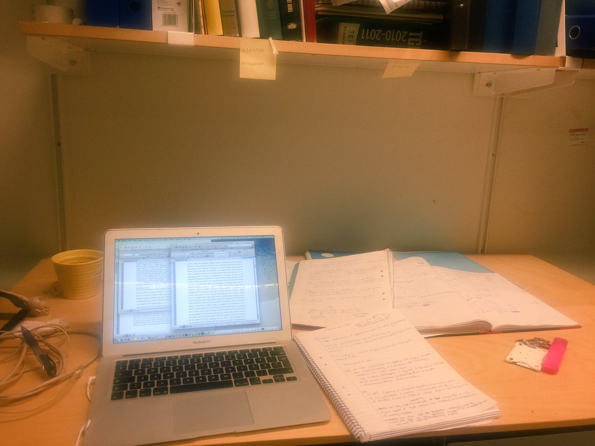 CherieEv's tweet image. #HighEntropy levels. 
I&apos;m not sure why I need 3 notebooks. 😨