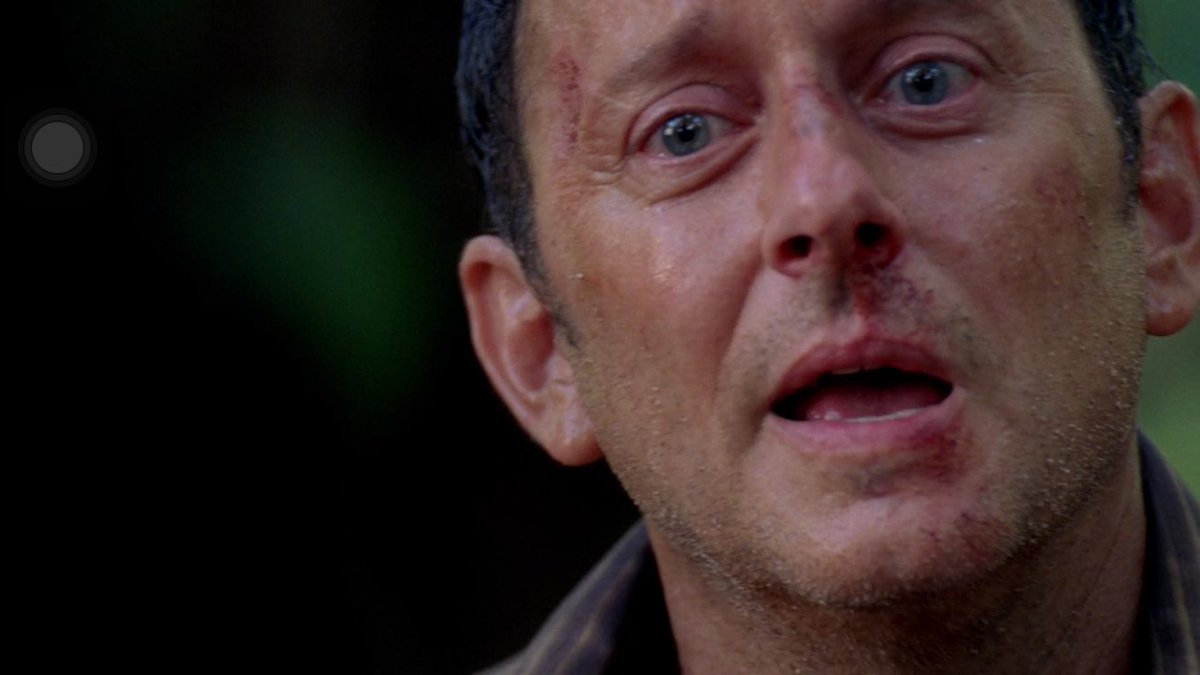 lostquotes815_'s tweet photo. Beginning of 2016 vs the end of 2016 #BenLinus #Lost https://t.co/thv6jrj91d