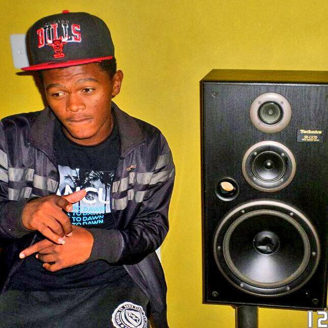 Dwayne_Low's tweet image. Don't ever play yourself... #PrettyBaddies #golive #YOLO