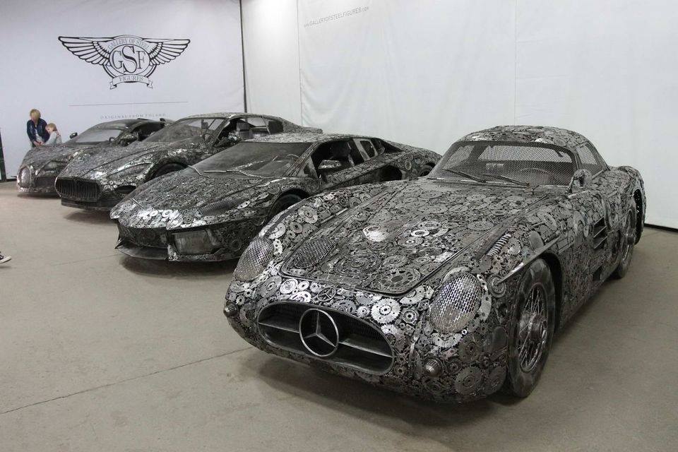 AutoPromoPl's tweet photo. Jak z kupy złomu zrobić coś pięknego?
Spójrzcie na te modele #Lamborghini Aventador, #Bugatti Veyron czy jeszcze #Fiat 500 ! #samochody https://t.co/OOqI5bK1wE