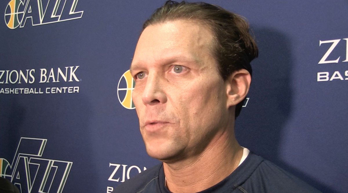 Coach Quin Snyder Shootaround Interview 📽️ Video: on.nba.com/2hwRjNS #PHIatUTA https://t.co/NMFuoIXd8F