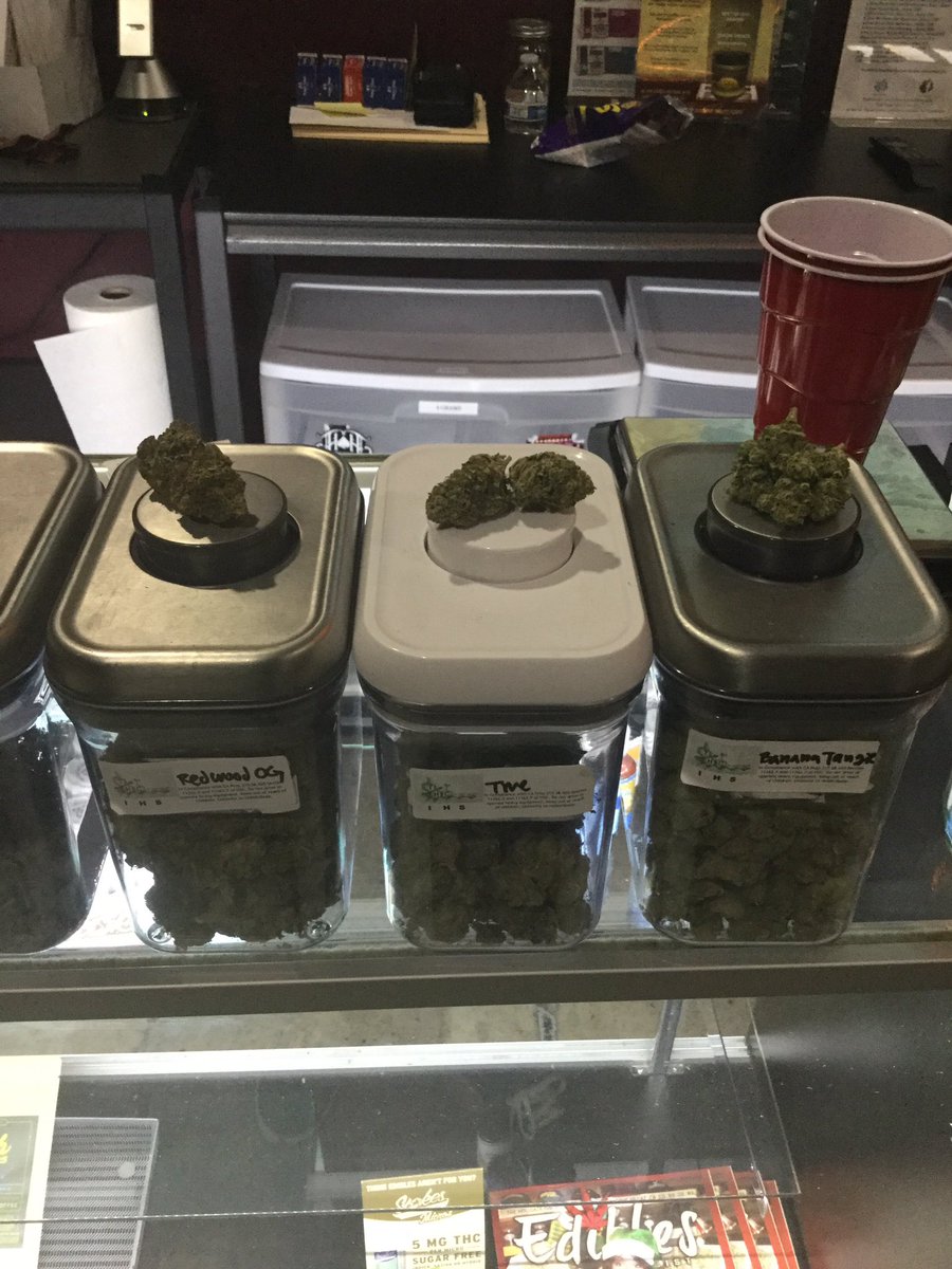 thcfam119's tweet photo. Good morning and happy Thursday three new strains have hit the shelf. 🚨🔥🚨🔥🚨. https://t.co/FJTchOpbHA