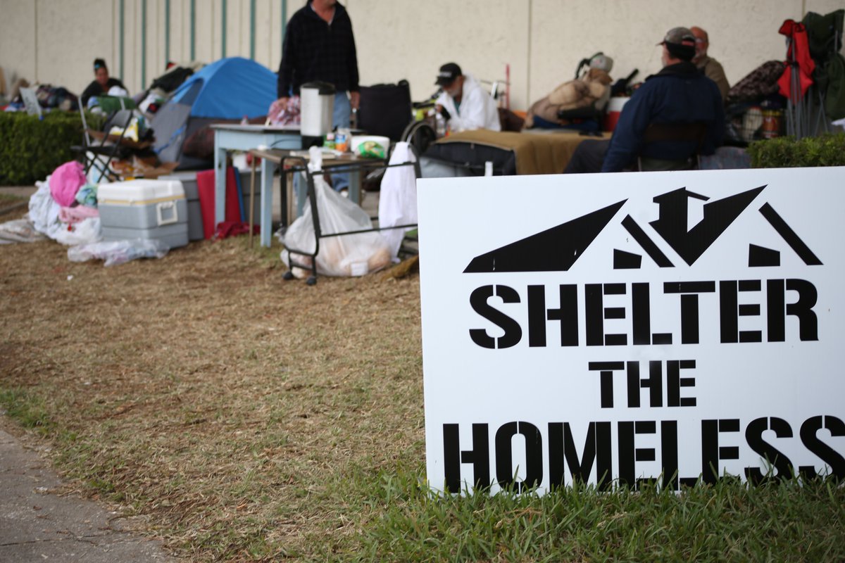 HomeslessIndust's tweet photo. @dbnewsjournal @lydalonga4 @EileenDBNJ @HUMVFC @OrmondAlliance #Free #MichaelPastore sued via FL Law #TentCity #Promise #renig no vandalism! https://t.co/ZFJjMIR80Z