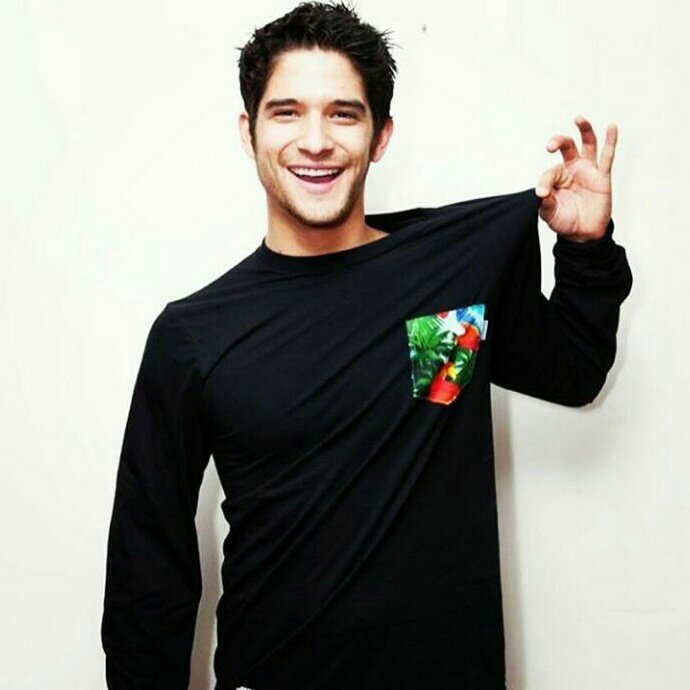 _InTheBook's tweet image. OCUPADO 
↪Scott McCall↩
¡Bienvenido!
