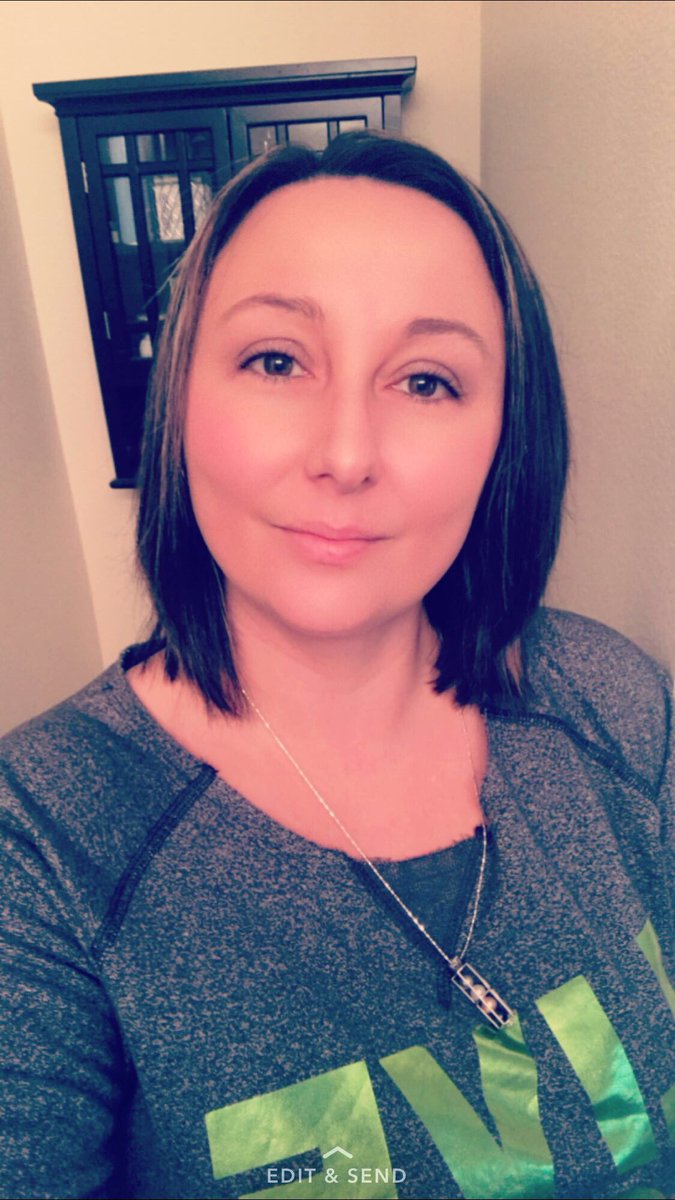 bakerchicks's tweet image. Fall down 7 times, get to 8. Don't let your resolutions be the end of you. Message me, I can help.