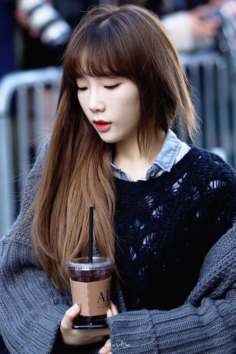 taeyeon_8ss9's tweet photo. Heyheyhey😅 https://t.co/TuVKlMz2Q0
