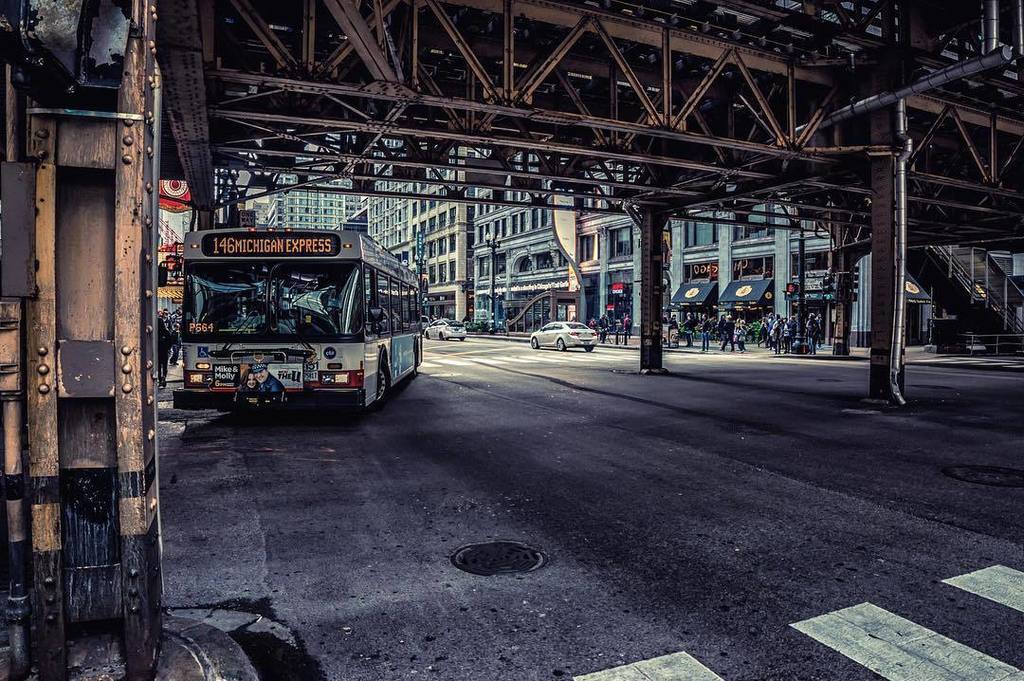 Stufotog's tweet photo. It's good to be back. #chicago #citywalk #cityview #street #streetphotography #exploreever… https://t.co/DSjOCPrnCR https://t.co/rh115j4n43