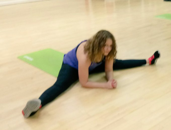 Finish off with some stretches 😇🔥 #HealthyLiving ❤️ https://t.co/oiHUoDJY2J<a href="/tag/healthyliving"class="tags">#HealthyLiving</a>