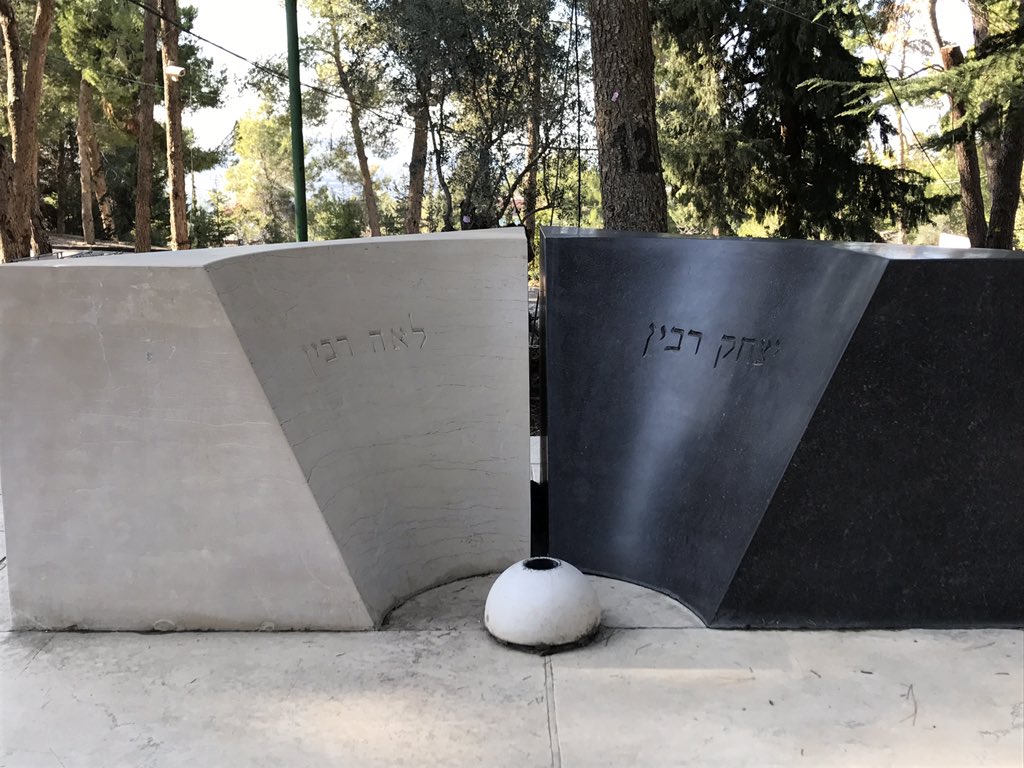 YTsuna's tweet image. הר הרצל. #bus429 #birthright #hertzel @IsraelOutdoors @birthright