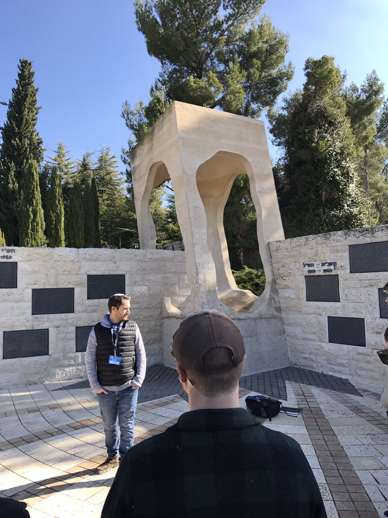 YTsuna's tweet image. הר הרצל. #bus429 #birthright #hertzel @IsraelOutdoors @birthright