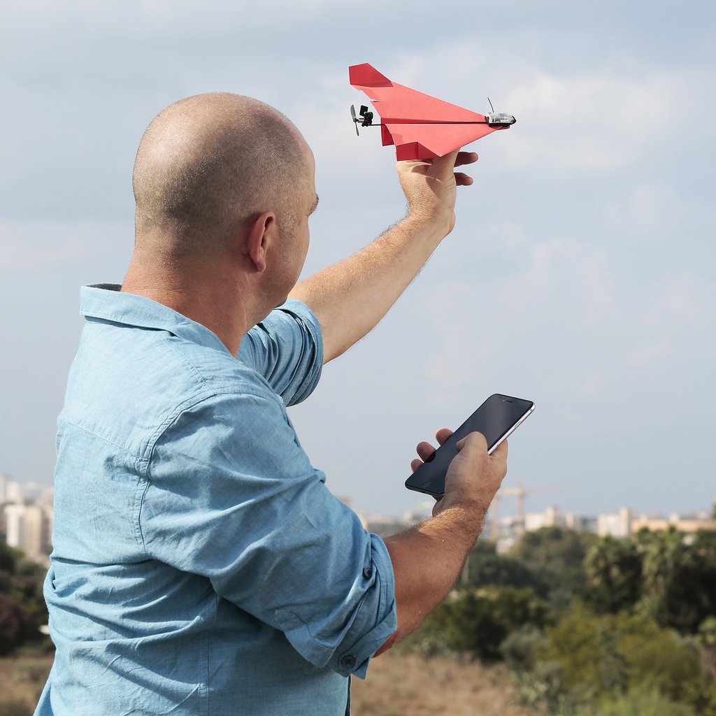 The future is here. Control a paper airplane with a smartphone. #TechTuesday Get yours >> bit.ly/2hzXPoA